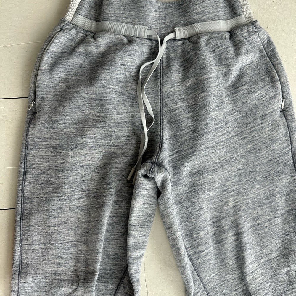 lululemon athletica Gray Heather Jogger Track Pants - Picture 4 of 10